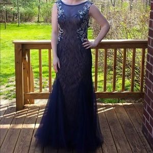 Size 6 Prom Dress